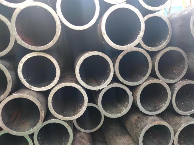 扬州10#结构用无缝钢管